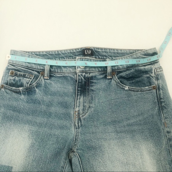 Gap Colorblocked Distressed Jeans - Picture 7 of 7